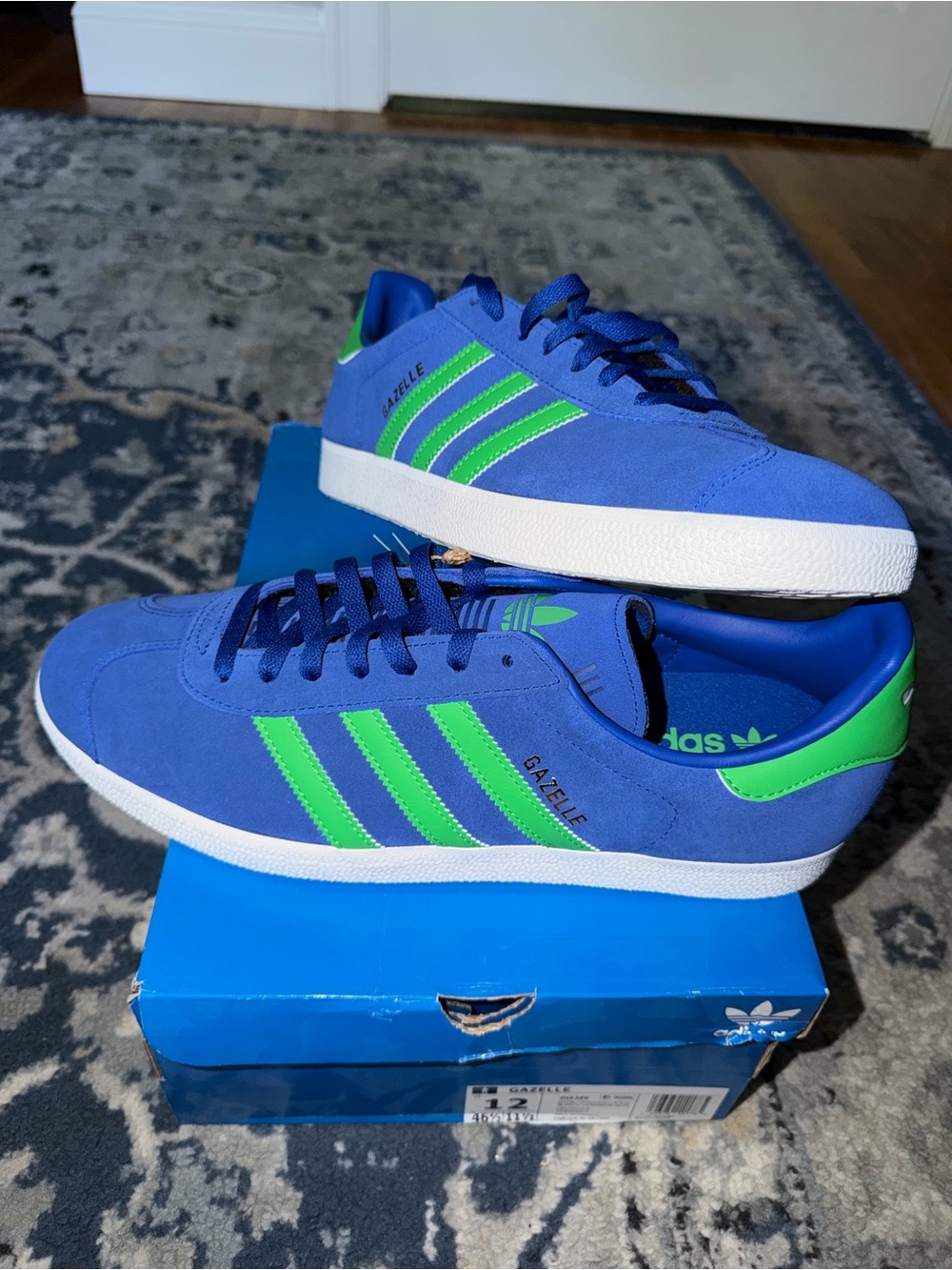 adidas Gazelle Men’s Sneakers — Blue with Green Stripes